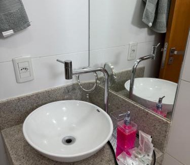 Setor Urias Magalhaes Apartment | Goyaz Your Home - Próximo ao Shopping Flamboyant