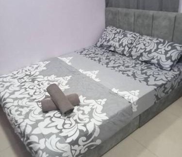 Taman Bukit Sentosa Apartment | GR Homestay at Ayuman Suites Gombak
