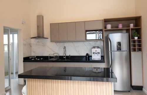 Paranapanema Cottage | Graciosa House - Swimming Pool with Reservoir View - Riviera XIII