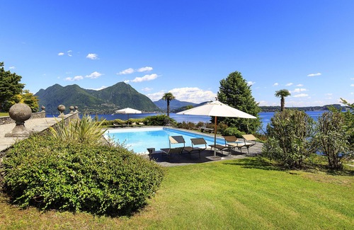 Verbania Villa | Gracious villa with pool & panoramic views on Lake Maggiore! Villino San Remigio