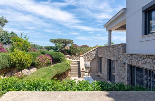 Gazatika Resort | Gracses Adonis