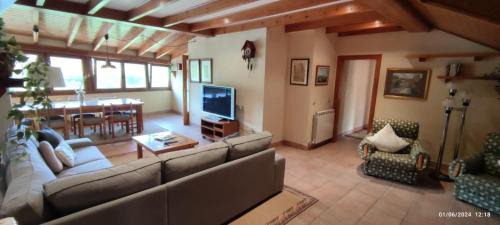 Bellver de Cerdanya Apartment | Gran apartamento en Bellver ideal familias