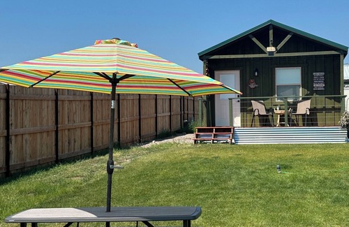 Elmo Cabin | Gran's Cabin on Flathead Lake - Flo's