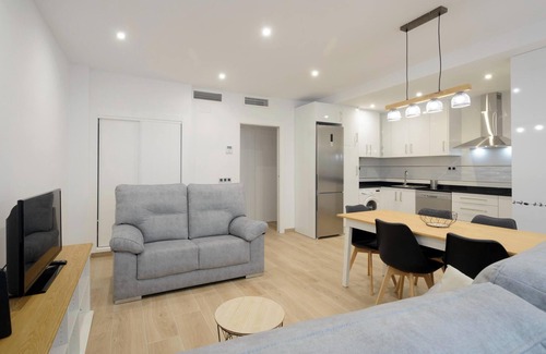 Plaza de Toros-Doctores-San Lazaro Apartment | Granada Materno - Four Bedroom Apartment, Sleeps 8