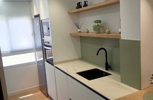 Camino de Ronda Apartment | Granada-Arabial Apartment