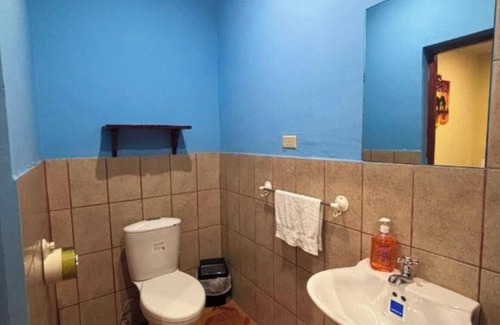 Granada House | GRANADOS GUEST HOUSE