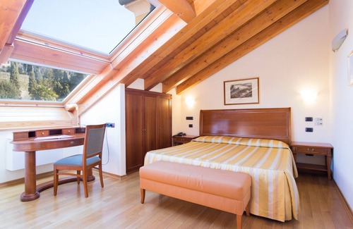 Gorizia Hotel | Grand Hotel Entourage Palazzo Strassoldo