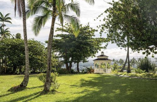 Kapoho Resort | Grand Naniloa Hotel, a Doubletree by Hilton