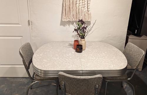 Roosevelt Park Apartment | Grand Rapids Getaway