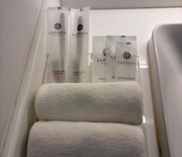 Bang Nam Prieo Hotel | Grand Sappaya Hotel by Lotus Valley Golf