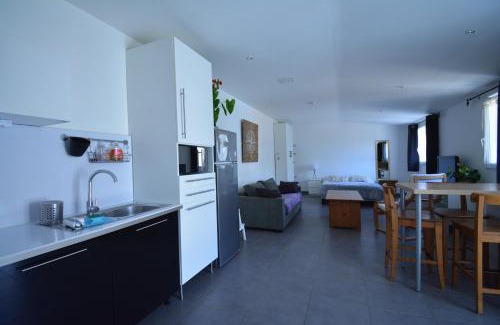 Goussainville Apartment | Grand studio indépendant avec jardin
