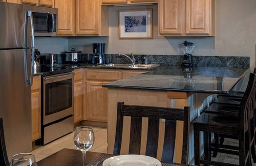 Four O'Clock Cabin | Grand Timber Lodge - Week of January 25th - Breckenridge Ski In Ski Out