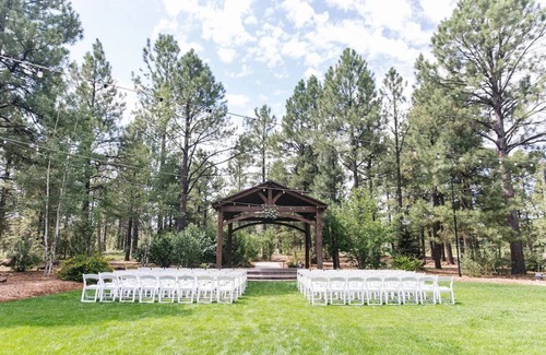 Flagstaff Hotel | Grand Two Queen Beds at Little America Hotel w/Private Nature Trail Access