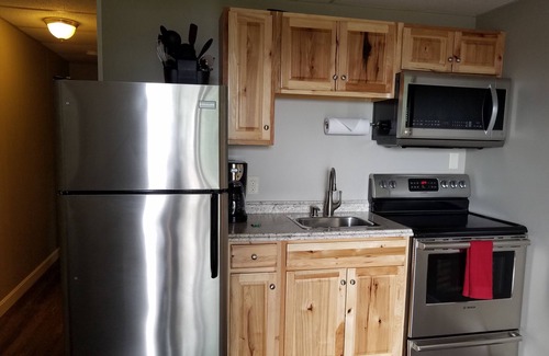 Weirs Beach Hotel | Grand View Resort