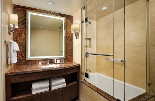 Flagstaff Hotel | Grand View Two Queen Beds at Little America Hotel, Outdoor Pool, Free Parking