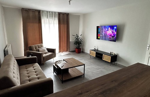 Limoges House | Grande Maison Familiale Avec spa Gonflable