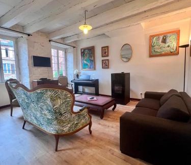 Meyssac House | Grande Maison pour 8 personnes - Bourg de Meyssac