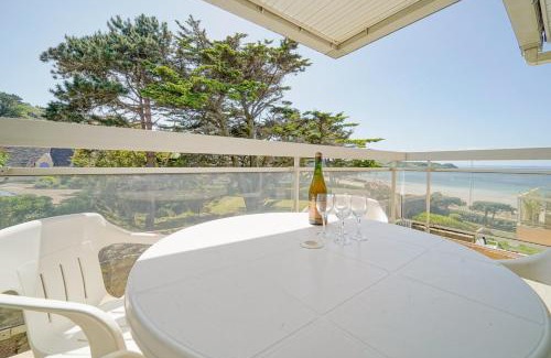 Trebeurden Apartment | Granit & Vagues - Balcon vue mer, séjour à Trébeurden, front de mer
