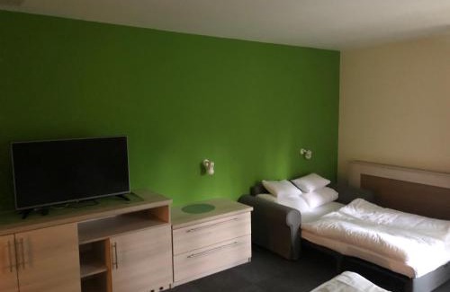 Balatonlelle Hotel | Grantek Üdülőház