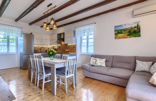 Sveti Lovrec House | Graziela by Interhome