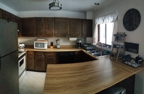 Tahoe Village House | Gre3/4 mi. from HEAVENLY NV LIFTS!nCasinos & Event Ctr.-3 mi.! Sleeps 12