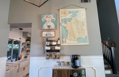 Corona House | Great backyard with built in BBQ and private pool and spa.