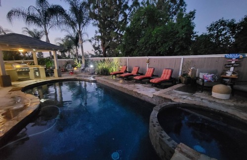 Corona House | Great backyard with built in BBQ and private pool and spa.