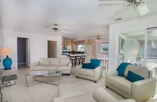 Bonita Springs House | Great Beach Getaway! Beach & Pool | 1-Bedroom | Sleeps 4