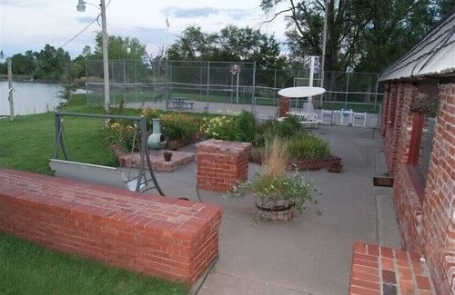 Hutchinson House | Great Country Setting Just Outside the City Limits on 12 Acres.