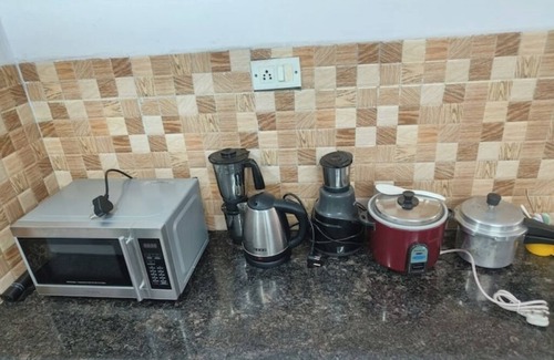Jubilee Hills Apartment | great CoupleFriendly family 2bhk Banjarahills rd3