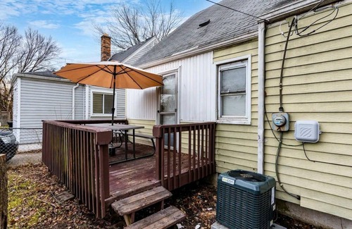 Detroit House | Great for long time stay, spacious and cozy