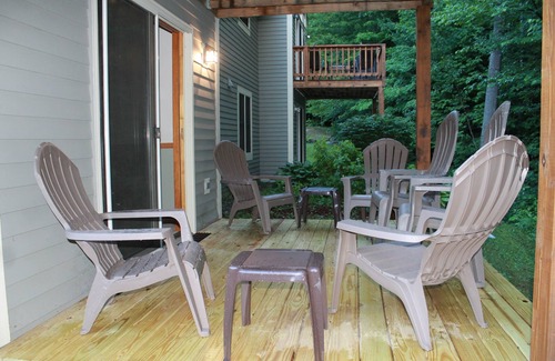 Lincoln House | GREAT GAME ROOM-A/C, POOLS, HOT TUB, 5BEDROOMS 11 BEDS 3+BATHS nALSOPROP#3482134