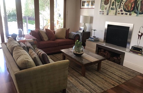 Hampton House | Great getaway near the beach!