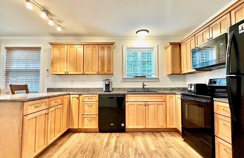 Hancock House | Great home base located between Acadia National Park and Schoodic Peninsula