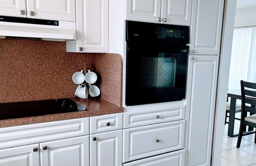 Hialeah House | Great home & location for up to 8 guest!