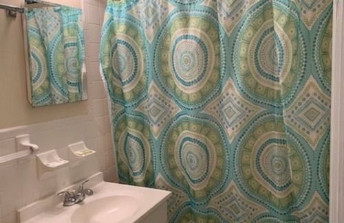 North Myrtle Beach Hotel | Great location 2 bedrooms 1 and a half bathrooms
