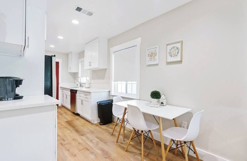 San Gabriel House | Great Location, SGV/626 Free Parking, 15-min to LA