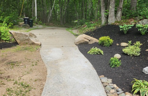 Biddeford House | Great Location! Very Close to UNE, KBPT, OOB, Biddeford Pool, Sleeps 6