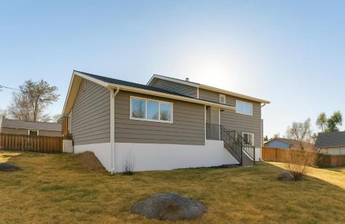 Yellowknife House | Great Northern Escapes - The Managers House