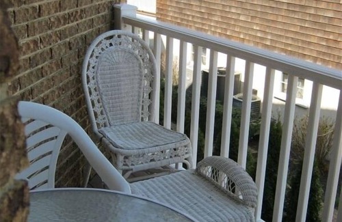 Cape May House | "Great ocean view!" Right across Beach Avenue from the beach, 2-minute walk