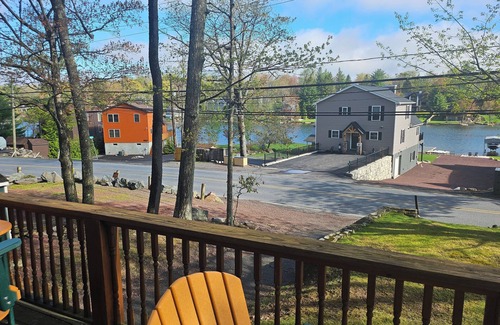 Lake Harmony Ski Chalet | Great Property with Lakeview/Lake Access - Steam Room, Sauna