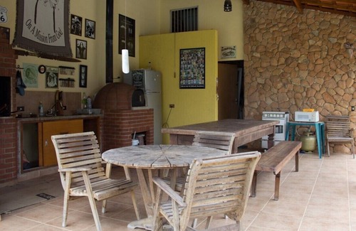 Jardim Shangri-La House | Great Ranch in Atibaia with great location and views of Big Stone