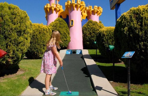 Santa Maria House | Great Relaxing Overnight Stay! Relaxing Unit! Minutes Away to Discovery Museum!