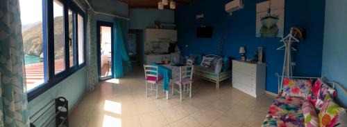 Khora Sfakion Apartment | Great sea-view apartment.