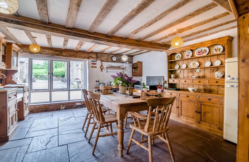 Abergavenny House | Great Tre-Rhew Farm - Three Bedroom House, Sleeps 6