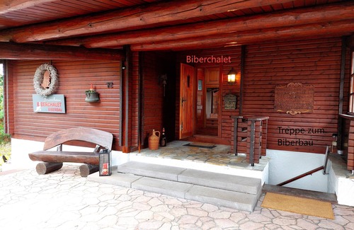 Barbis Ski Chalet | Great vacation apartment with fireplace for cozy evenings on the upper floor and sauna