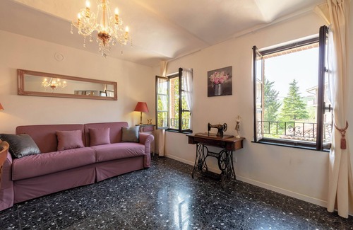 Agliano Terme Bed & Breakfast | Great villa in the heart of Piedmont