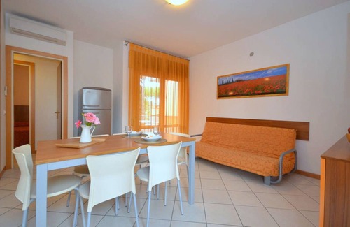 Bibione Apartment | Great village renewed with swimming pool