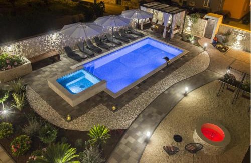 Grebastica Villa | Grebastica Poolside Villa