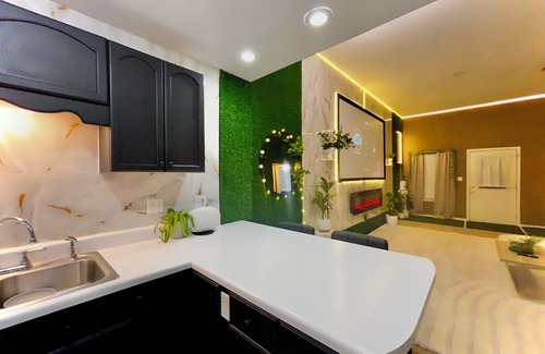 Gulfport Condo | GreekCinema,Fireplace,Arcade,Museum by Beach LUX